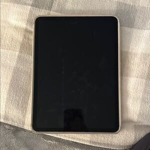Apple iPad Pro in perfect condition